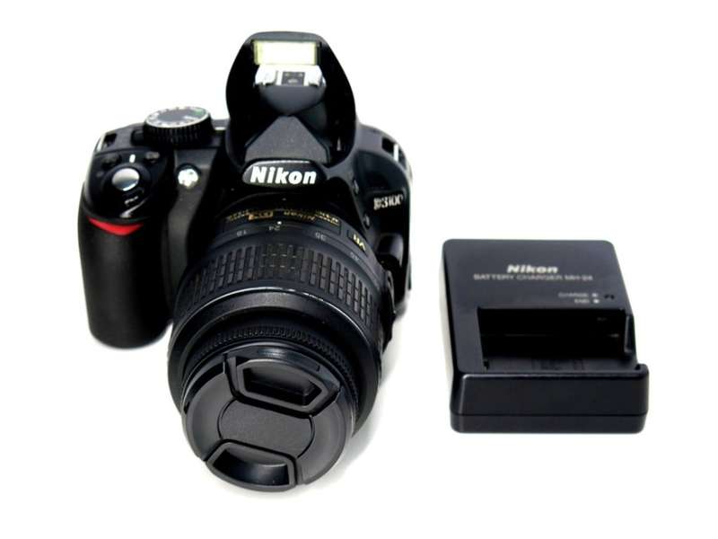NIKON D3100 DSLR Camera Kit with Nikon 18-55 Lens *** BARGAINS ***