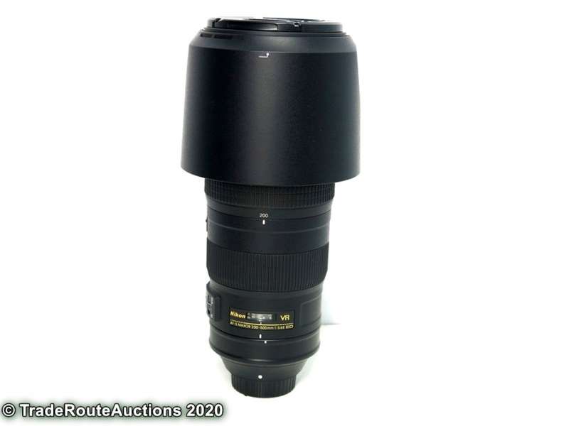 Nikon 200-500mm VR Lens