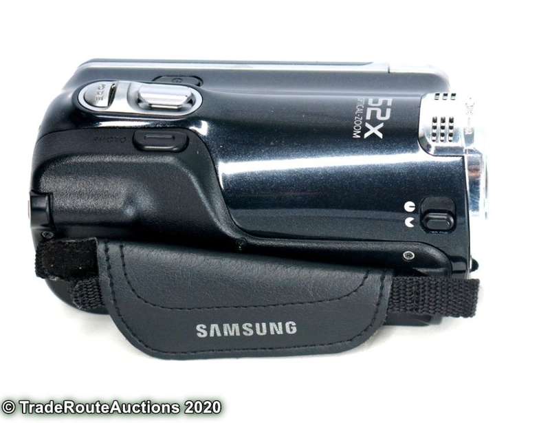 Samsung Hmx-F900 52x Optical Zoom Hd Recording Hdmi Camcorder