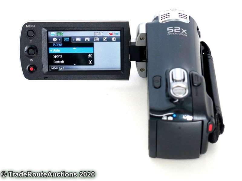 Samsung Hmx-F900 52x Optical Zoom Hd Recording Hdmi Camcorder