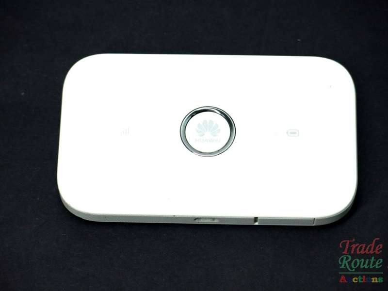 HUAWEI E5573 Mobile WiFi 3G / 4G (LTE) Wireless Hotspot Modem Router - USES SIM CARD