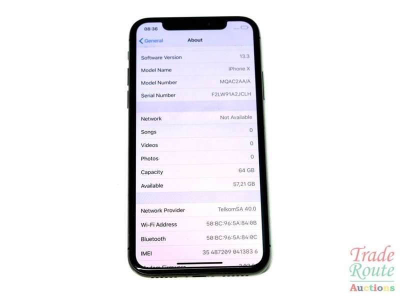 IPhone X 64GB | BOXED | Excellent Condition | A1901