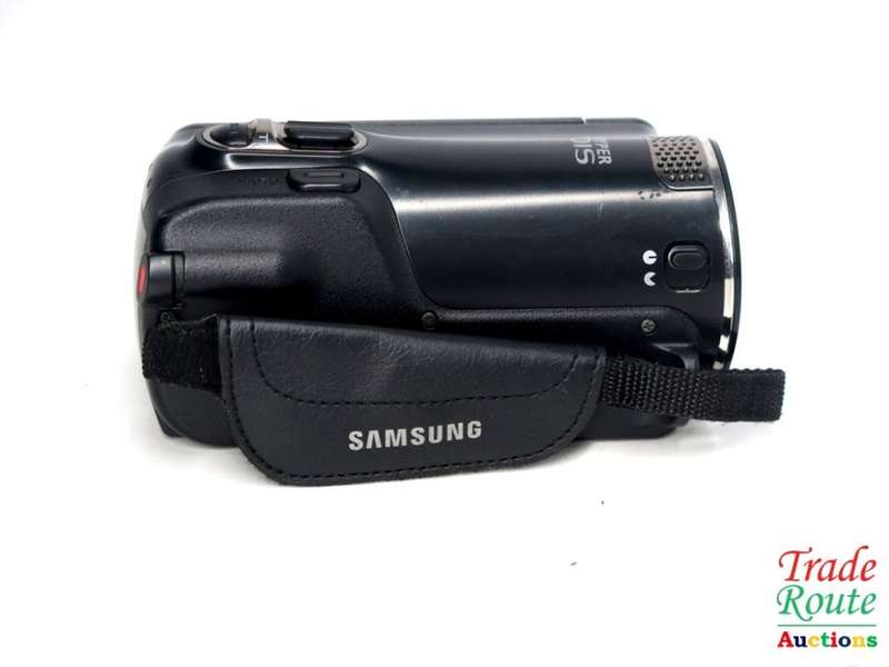 SAMSUNG SMX-F50BP SD/SDHC CARD DIGITAL High Def HD VIDEO CAMERA CAMCORDER