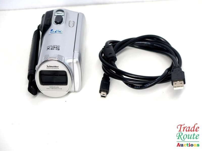 Samsung HMX-F800 Full HD Digital Camcorder with 52x Zoom (Silver)