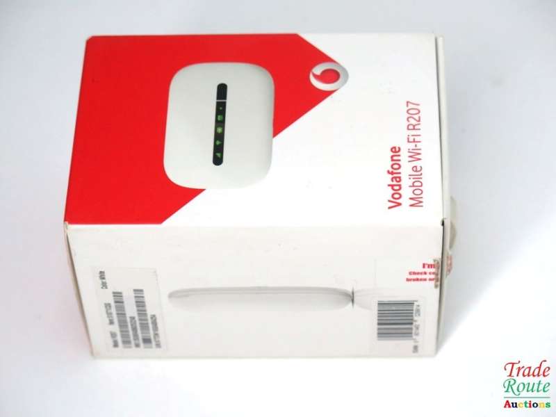 Vodafone Mobile Wi-Fi R207 Wireless Hotspot Modem Router (takes SIM card)