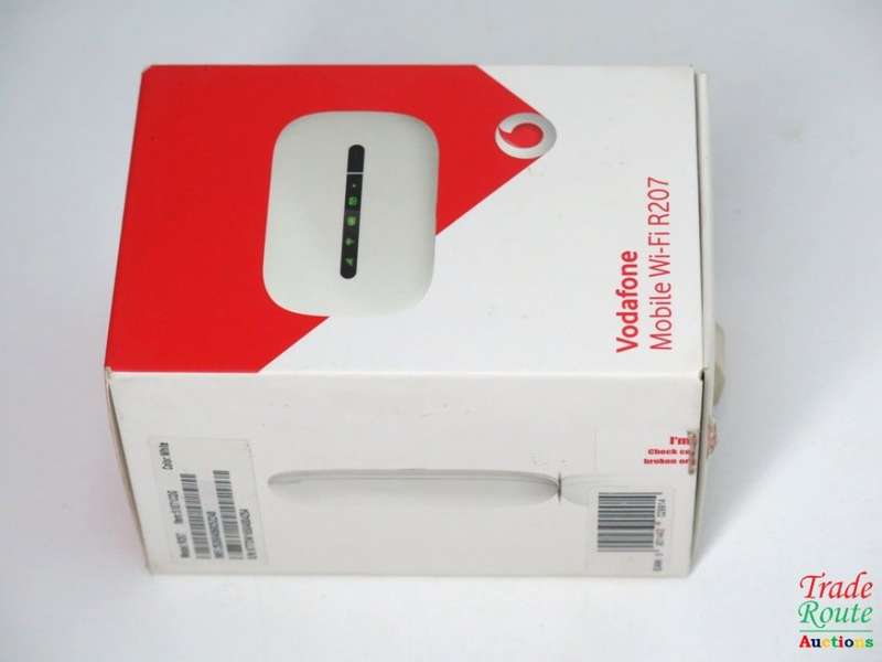 Vodafone Mobile Wi-Fi R207 Wireless Hotspot Modem Router (takes SIM card)