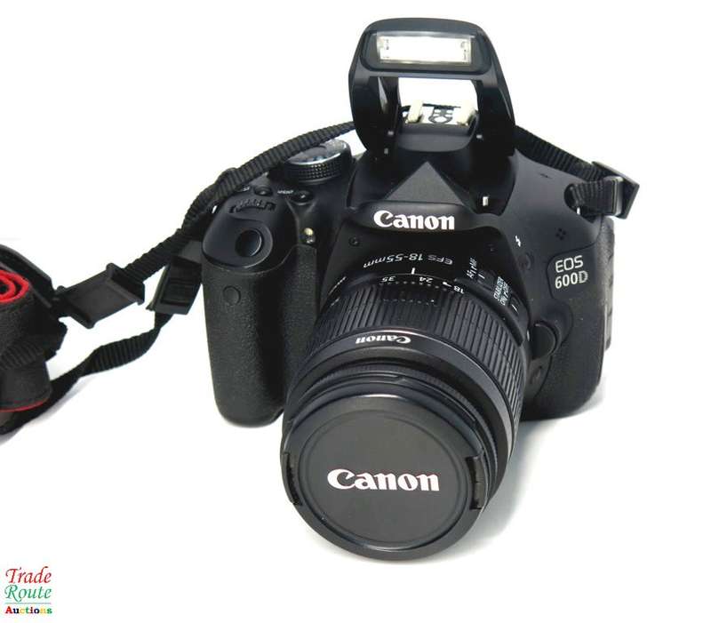 Canon EOS 600D DSLR CAMERA with Canon 18-55 Lens Camera Kit