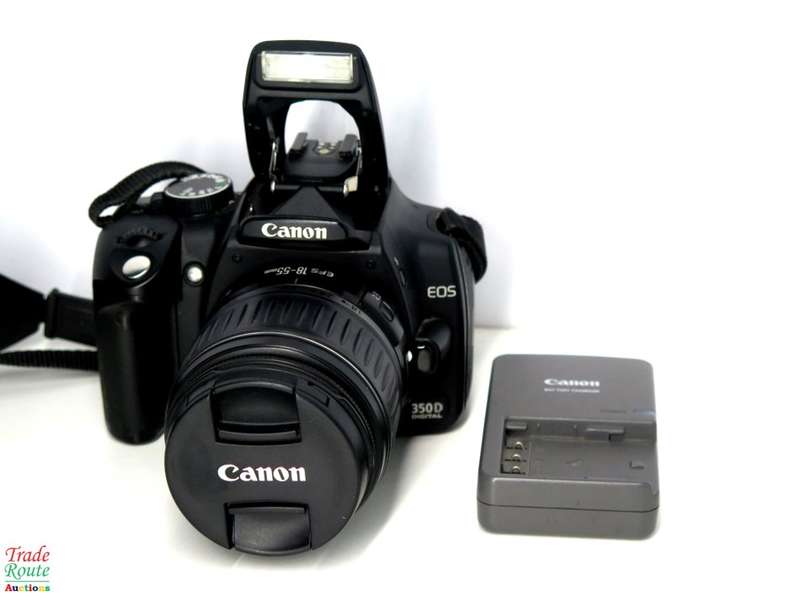 Canon EOS 350D Digital SLR camera (BLACK) WITH 18-55 mm EFS LENS
