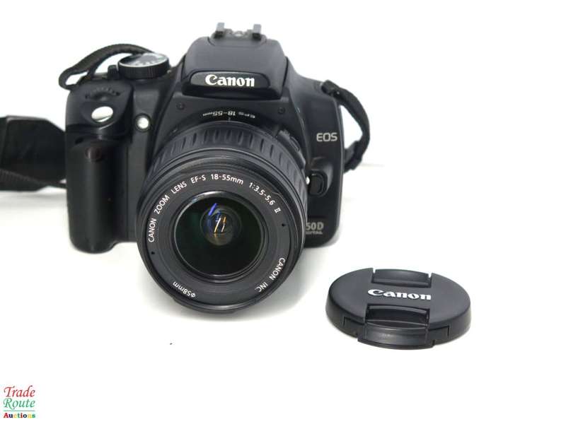 Canon EOS 350D Digital SLR camera (BLACK) WITH 18-55 mm EFS LENS