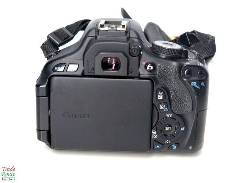 Canon EOS 600D DSLR CAMERA with Canon 18-55 Lens Camera Kit ** READ DESCRIPTION **