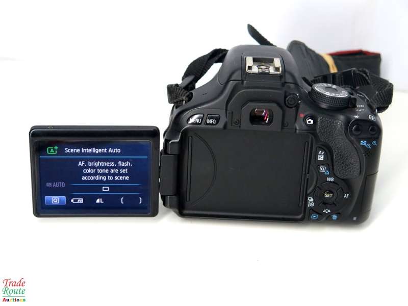 Canon EOS 600D DSLR CAMERA with Canon 18-55 Lens Camera Kit ** READ DESCRIPTION **