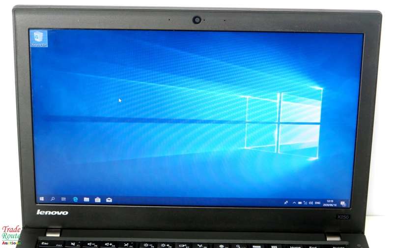 LENOVO THINKPAD X250  | CORE i7 2.3GHz | 8GB RAM | 256GB SSD | LAPTOP