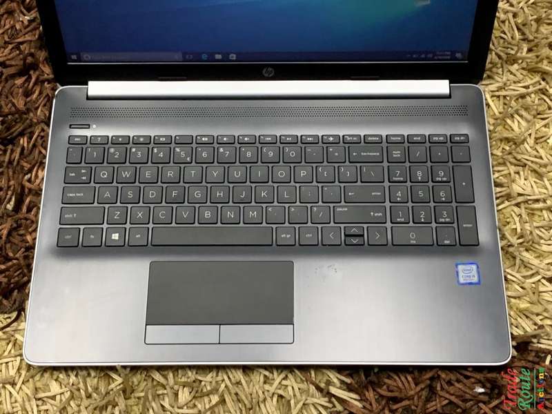 HP 15.6" HD Notebook 15-da1xxx | CORE i5 8265U @ 1.6GHZ 8th Gen | 4GB RAM | 1TB HDD