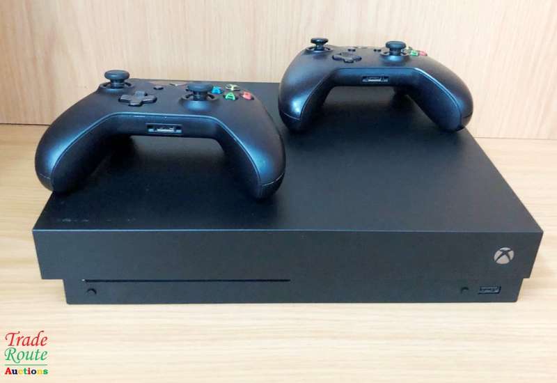 Microsoft Xbox One X 1TB Console (BLACK) Model 1787 + 2 X Wireless Controllers