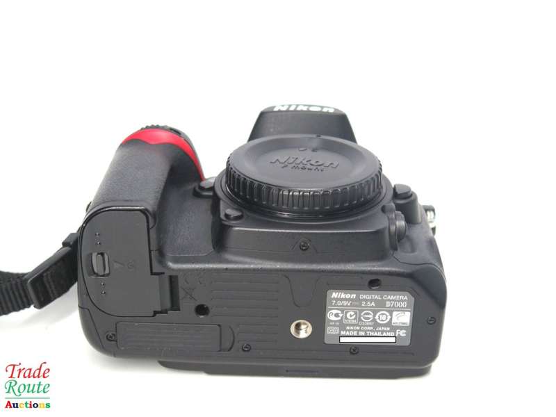NIKON D7000 DSLR CAMERA Body (ONLY) 16.2 Megapixels