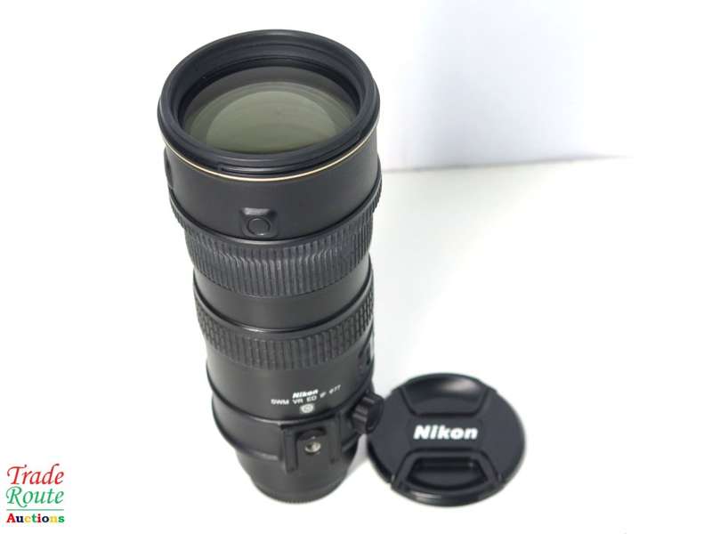 Nikon 70-200mm f2.8G ED-IF AF-S VR Zoom Lens   *** NIKON *** Full Frame lens