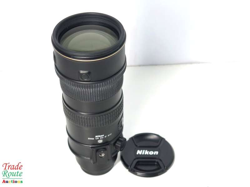 Nikon 70-200mm f2.8G ED-IF AF-S VR Zoom Lens   *** NIKON *** Full Frame lens