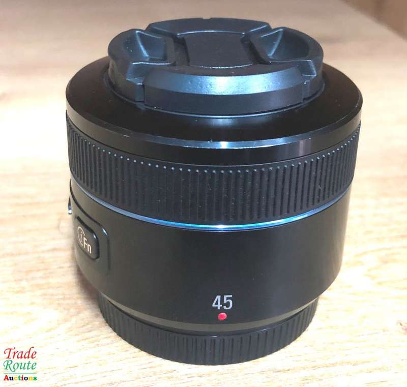 Samsung 45mm f/1.8 NX Lens for NX1 NX30 NX500 NX3000 NX300m