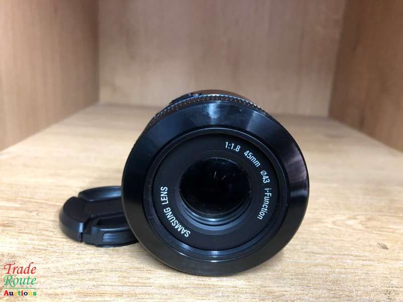 Samsung 45mm f/1.8 NX Lens for NX1 NX30 NX500 NX3000 NX300m