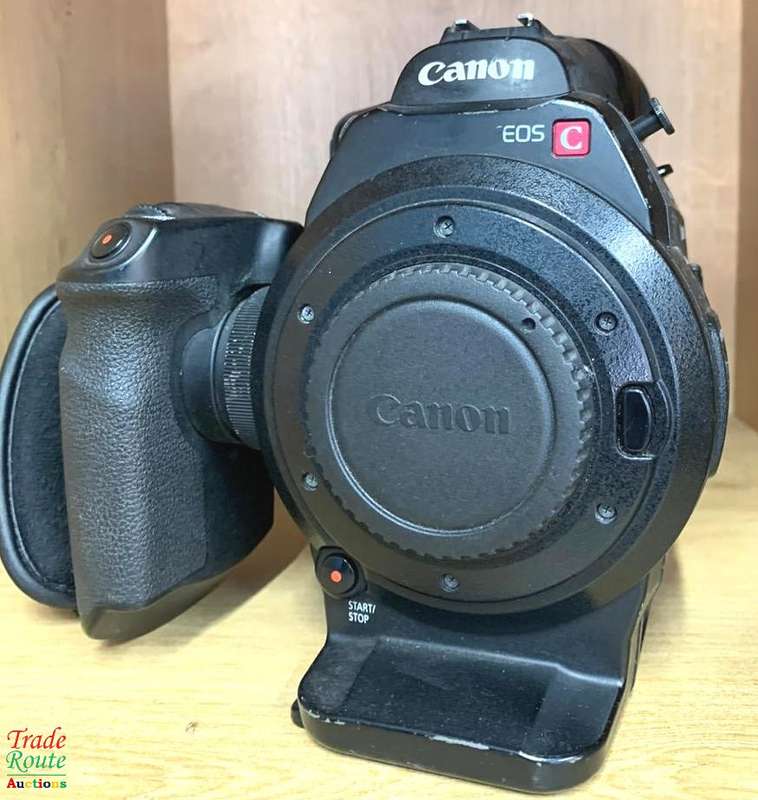 Canon EOS C300 Cinema Camera - EF lens Mount [ Comes with battery - Charger Lost ]