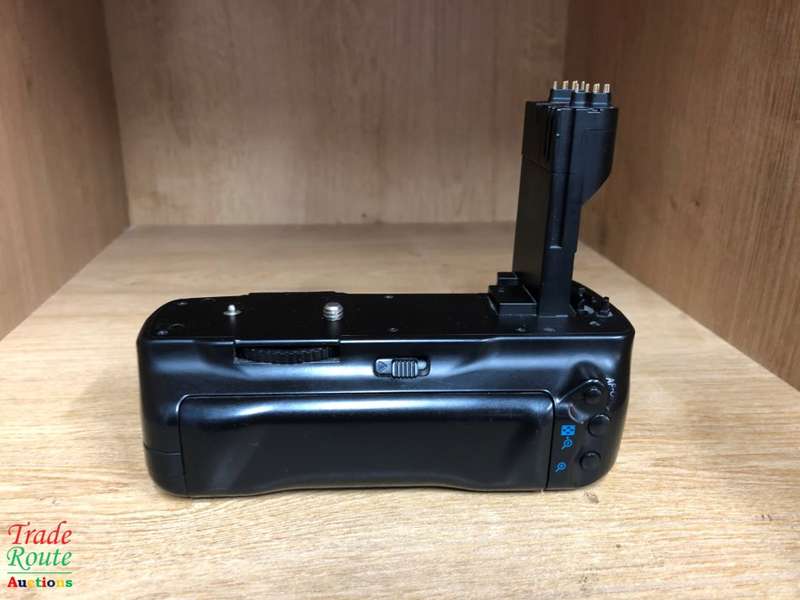 Phottix BP-5D Mark II (BG-E6) Battery Grip (Black) for Canon 5D Mark II Digital Camera