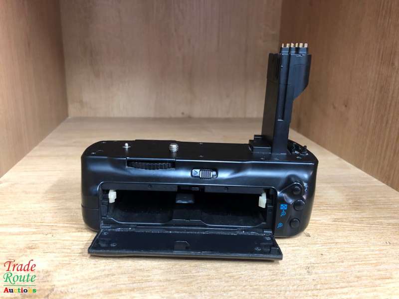 Phottix BP-5D Mark II (BG-E6) Battery Grip (Black) for Canon 5D Mark II Digital Camera