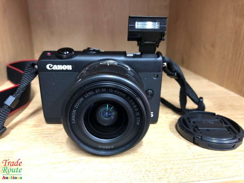 Canon EOS M100 Mirrorless Camera with 15-45mm Lens