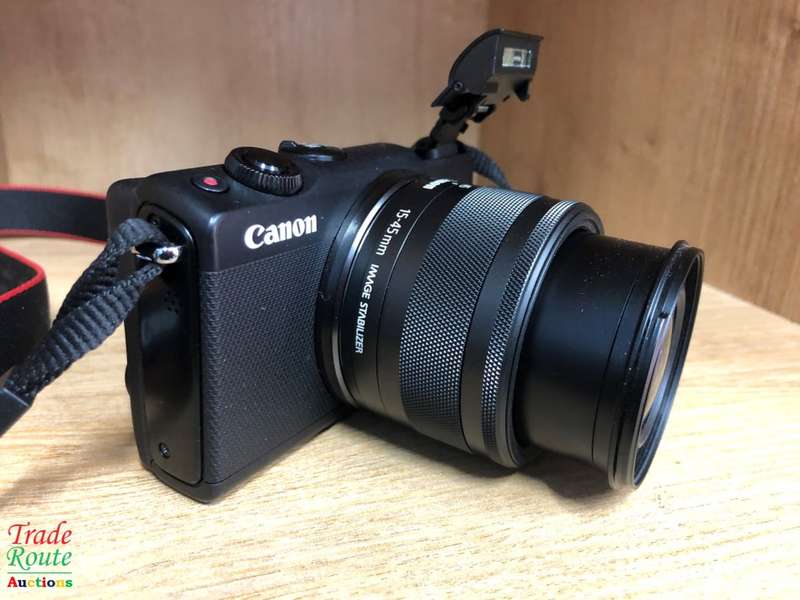 Canon EOS M100 Mirrorless Camera with 15-45mm Lens