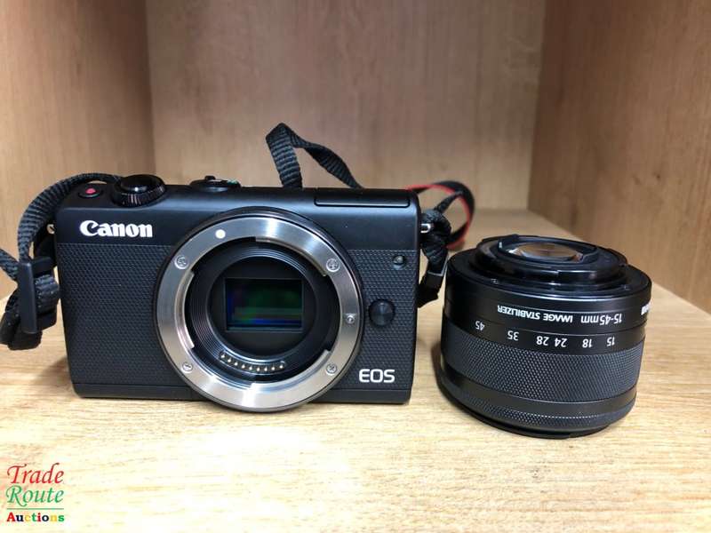 Canon EOS M100 Mirrorless Camera with 15-45mm Lens