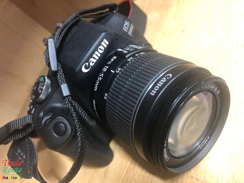 Canon 2000D DSLR Lens Kit  with Canon 18-55 Lens