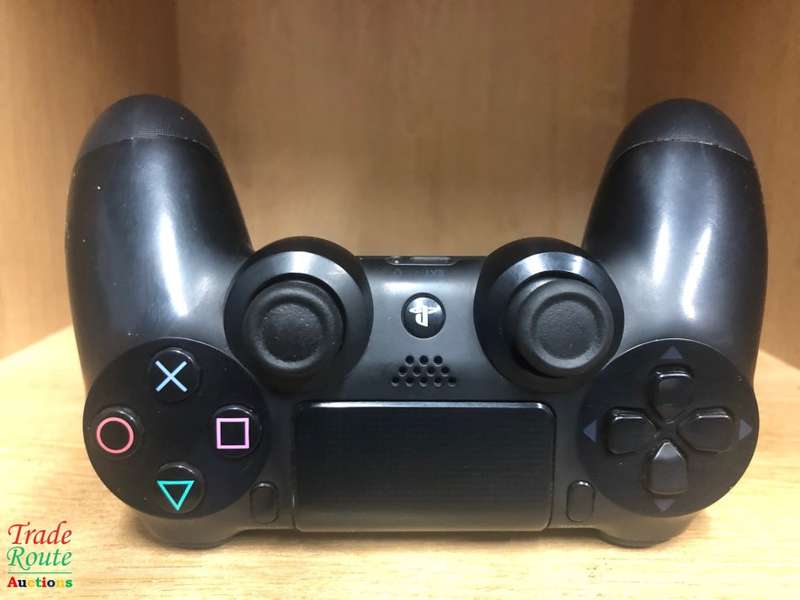PS4 DUALSHOCK 4 Wireless Controller - for the PlayStation 4