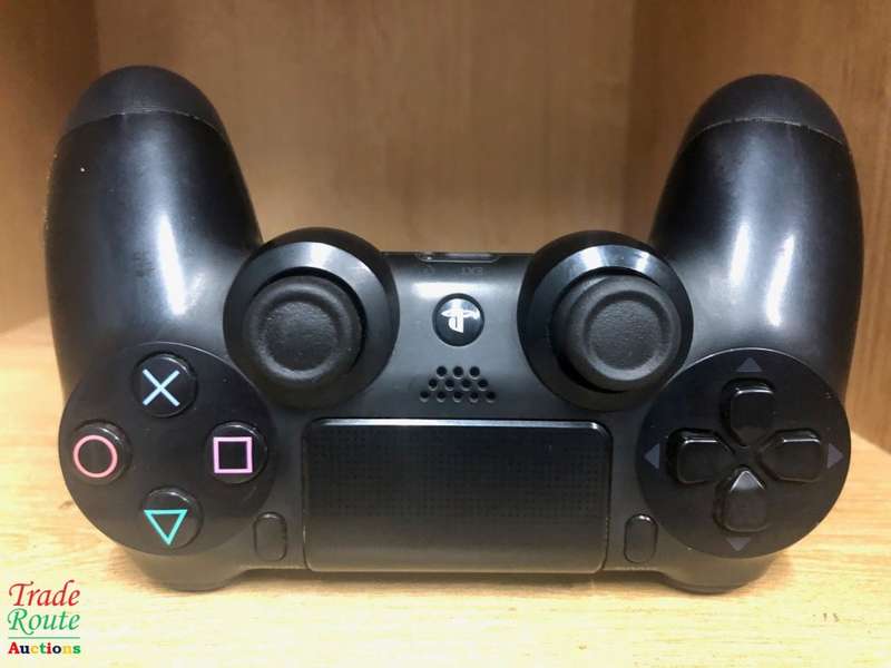 PS4 DUALSHOCK 4 Wireless Controller - for the PlayStation 4