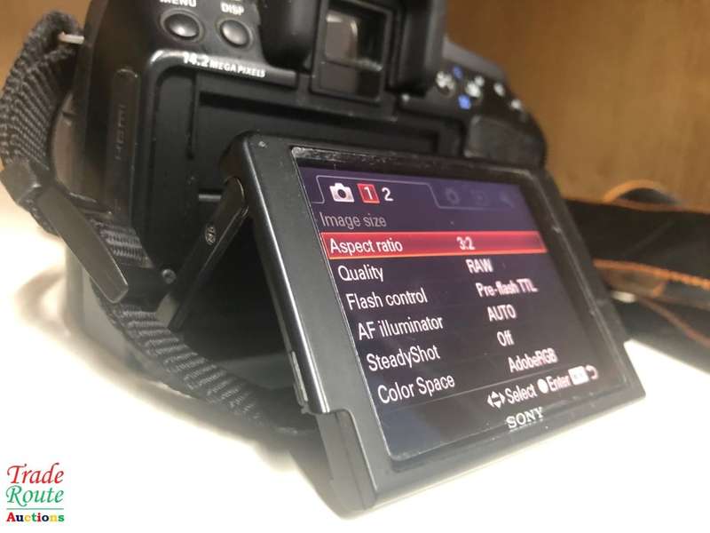 SONY ALPHA A550 DSLR PROFESSIONAL DIGITAL CAMERA + 18-55 SONY LENS KIT 14.2megapixels