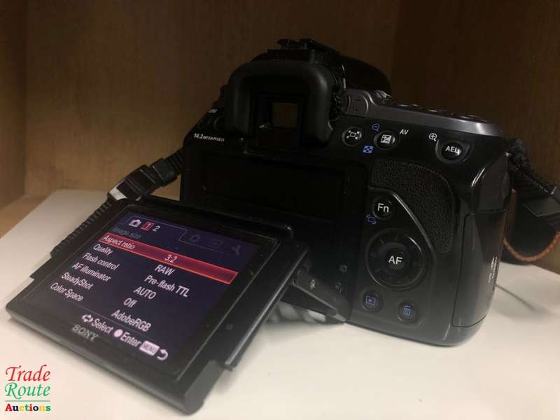 SONY ALPHA A550 DSLR PROFESSIONAL DIGITAL CAMERA + 18-55 SONY LENS KIT 14.2megapixels