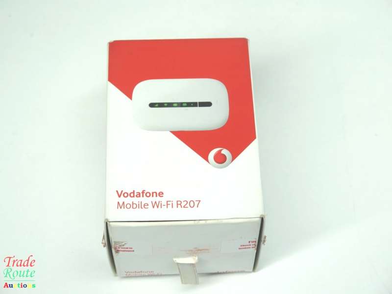 Vodafone Mobile Wi-Fi R207 Wireless Hotspot Modem Router (takes SIM card)