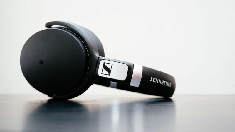 Sennheiser HD 4.50 BTNC - Bluetooth and Noise Cancelling Headphones