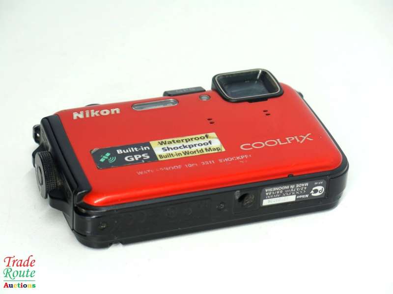 Nikon COOLPIX AW100 16 MP CMOS Waterproof Digital Camera with GPS & Full HD 1080p Video