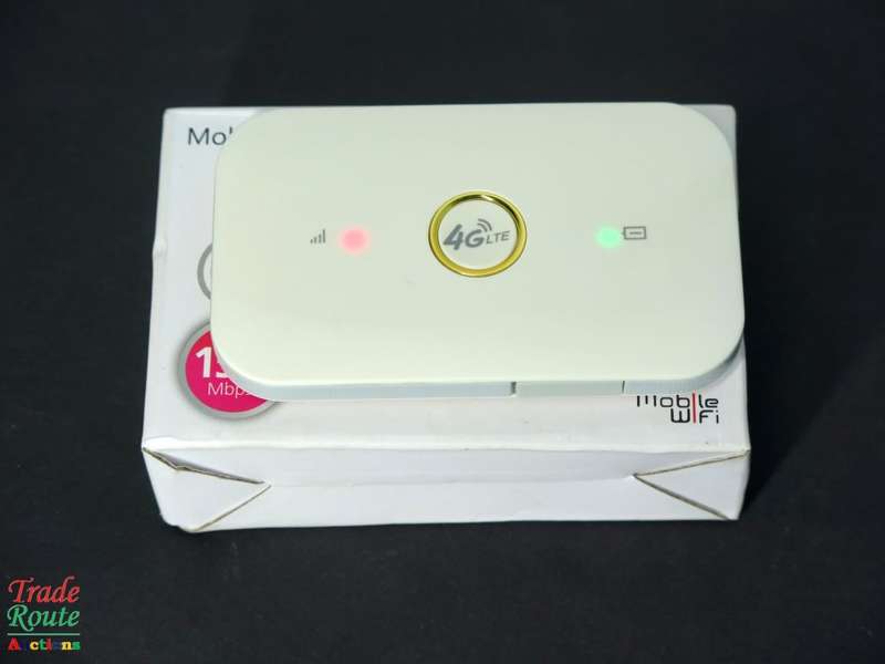 Mobile Wi-Fi 4G LTE Wireless Hotspot Modem Router (takes SIM card)