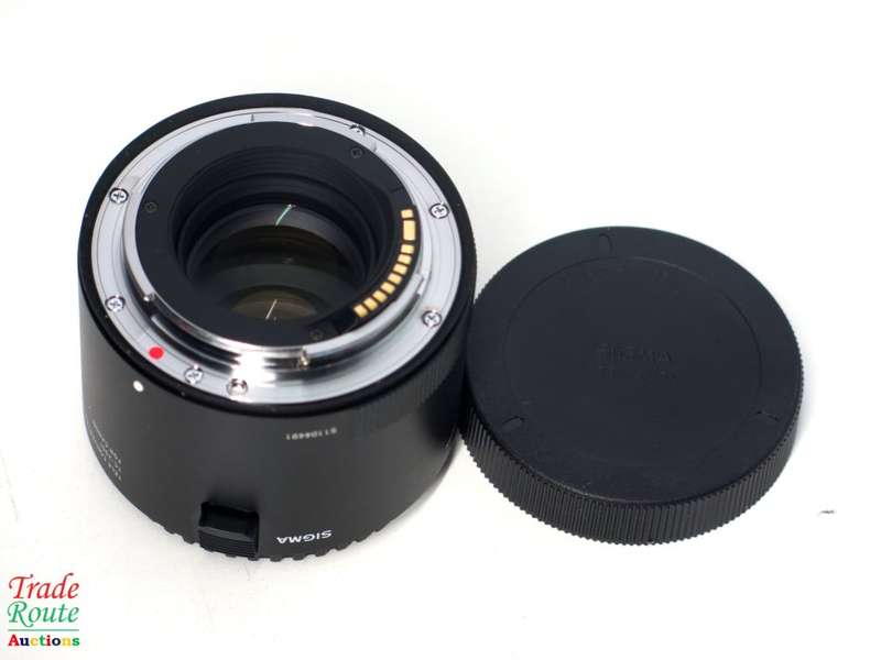 Sigma Teleconverter 2X TC-2001 for Canon DSLR (Works with Selective Lenses - Check compatibility)