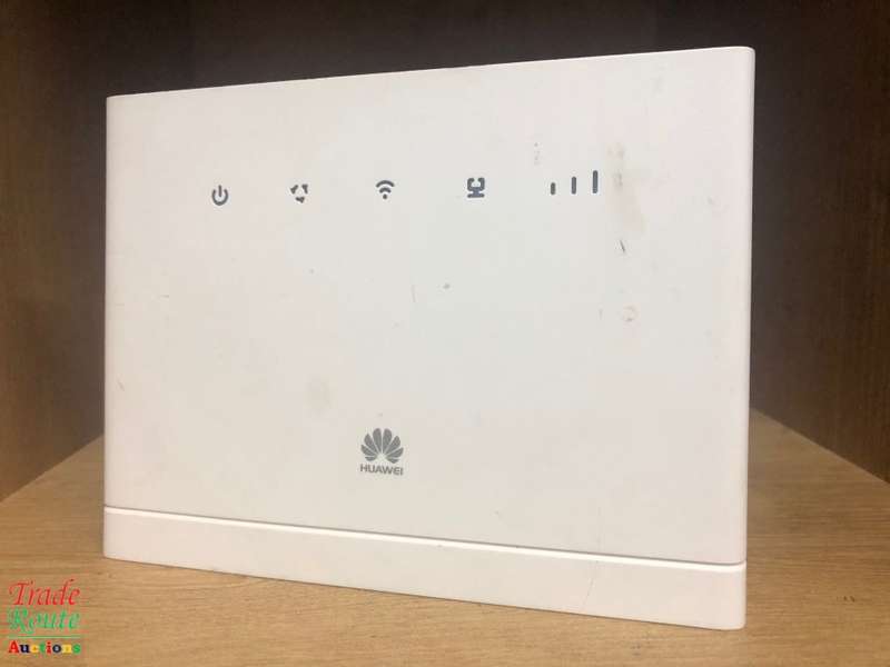 HUAWEI B315S 4G LTE Wifi Modem Wireless Router (uses SIM card)