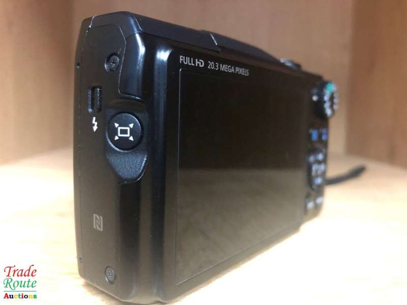 Canon SX710 Ultra Zoom Digital Camera Black 20.3MP | WIFI | 30X OPTICAL ZOOM