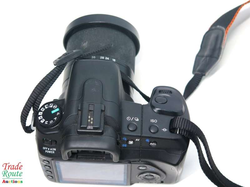 SONY ALPHA A200 DSLR PROFESSIONAL DIGITAL CAMERA + 18-70 SONY LENS KIT