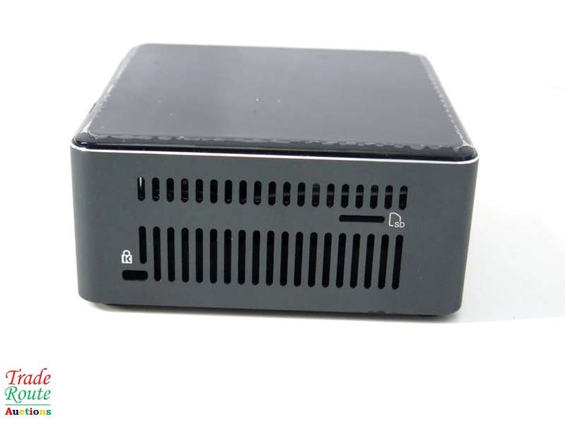 Intel NUC Mini-PC NUC7i5BNH | CORE i5 7260U 7th Gen 2.2GHz | 4GB RAM | 256GB SSD DESKTOP PC