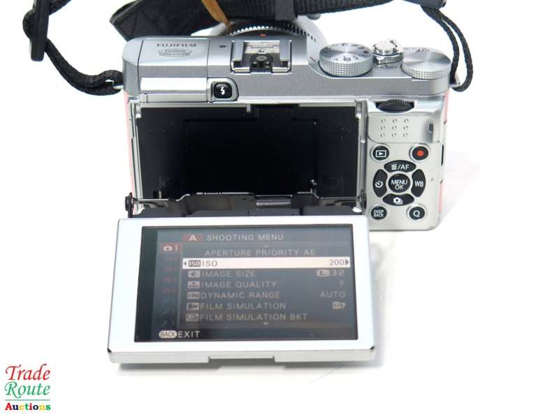 Fujifilm X-A2 Mirrorless Digital Camera with 23mm Lens