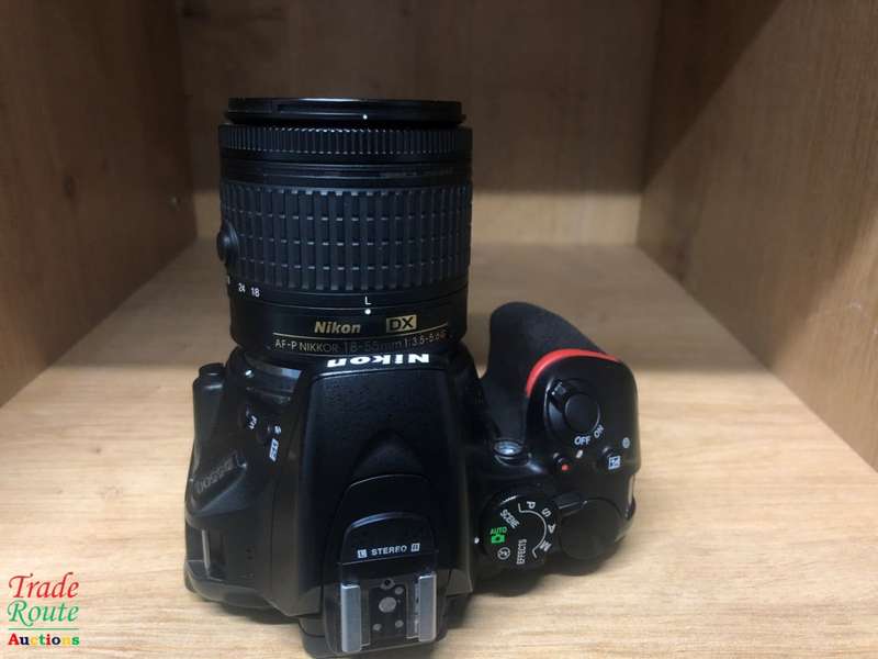 NIKON D5500 DSLR CAMERA BODY plus Nikon AF-P Zoom Nikkor 18-55mm DX Lens Kit