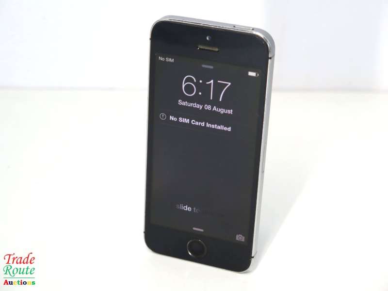 Apple Iphone 5S SmartPhone | 16GB | A1530 | MF352SO/A *** APPLE IPHONE5s ***