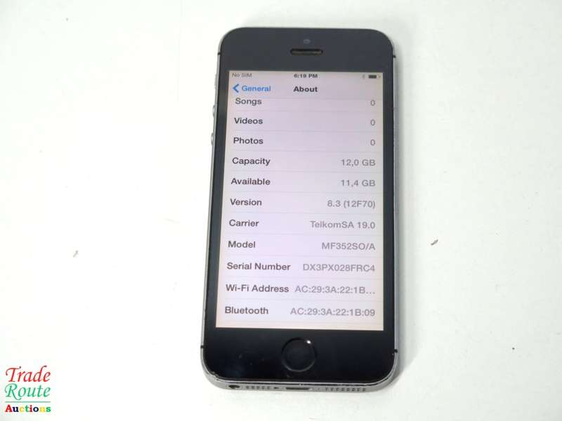 Apple Iphone 5S SmartPhone | 16GB | A1530 | MF352SO/A *** APPLE IPHONE5s ***