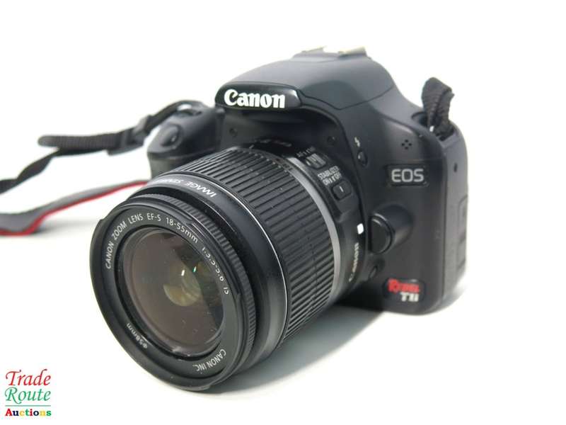 Canon T1i (CANON 500D EQUIVALENT) Digital SLR camera 15.1 Megapixels BODY + 18-55 iii LENS