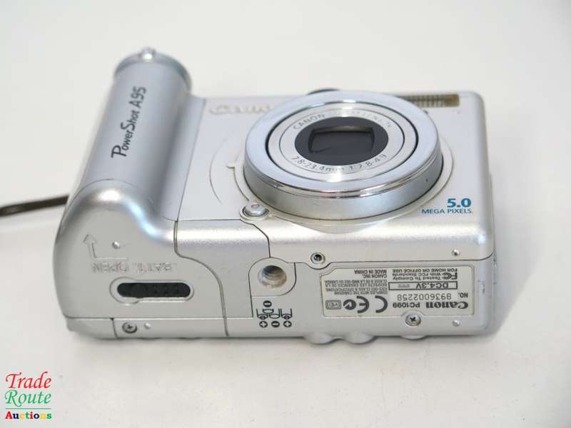 Canon PowerShot A95 5MP Digital Camera