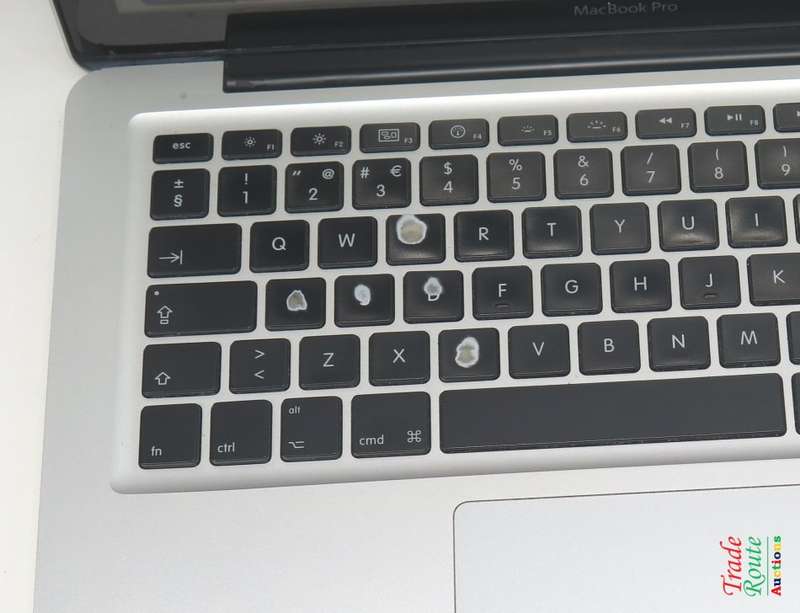 MacBook Pro 13.3-inch | Core 2 DUO | 2GB RAM | 320GB HDD | INTEL HD GRAPHICS